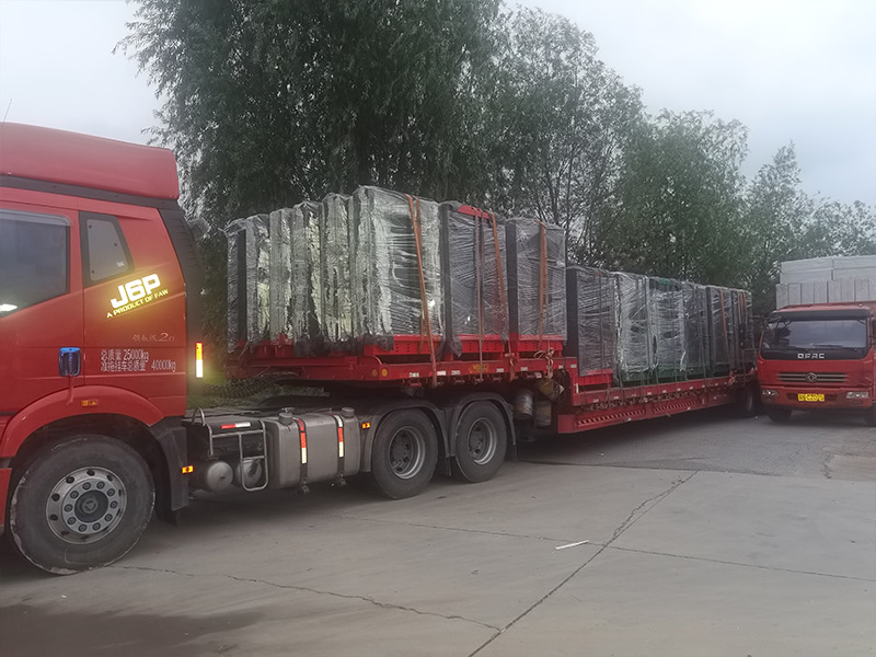 吉林通化路名牌燈箱100臺，第八車發(fā)貨！